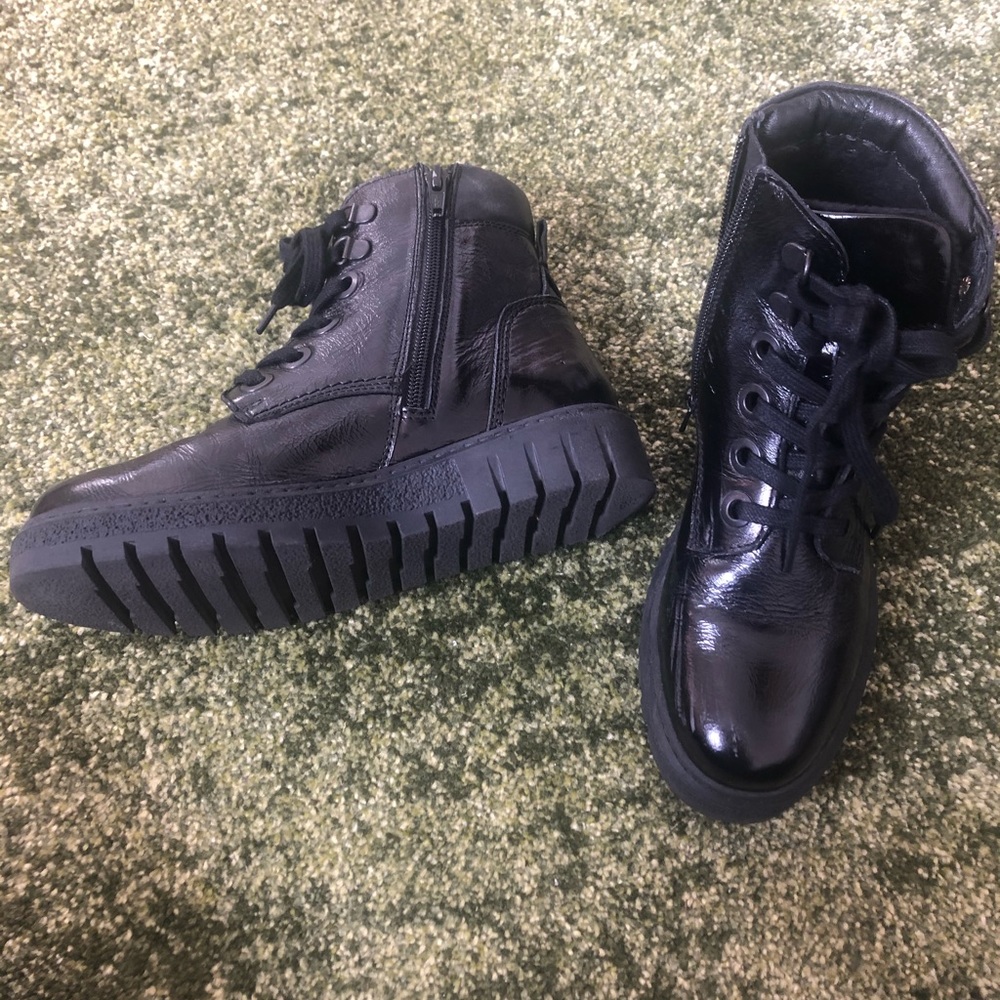 BARELY WORK (twice) Black Combat Boots